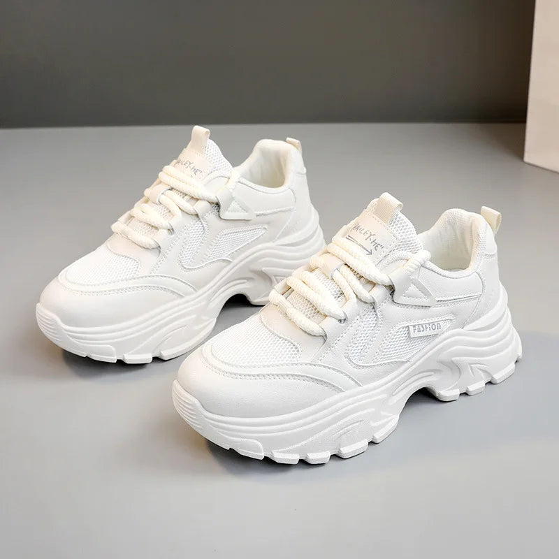 Baskets de course épaisses et respirantes pour femmes