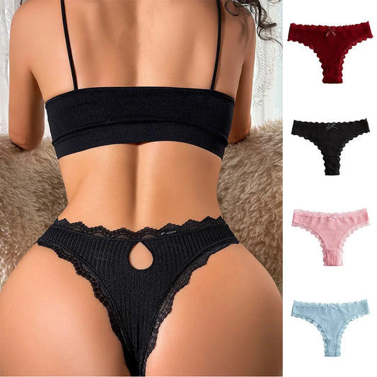 String  triangle en dentelle pour femme