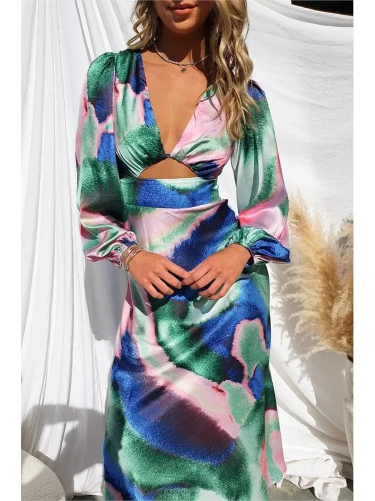 Robe longue en Satin pour femmes, Sexy, moulante, imprimé Tie Dye, manches longues, décolleté en v profond, ajouré