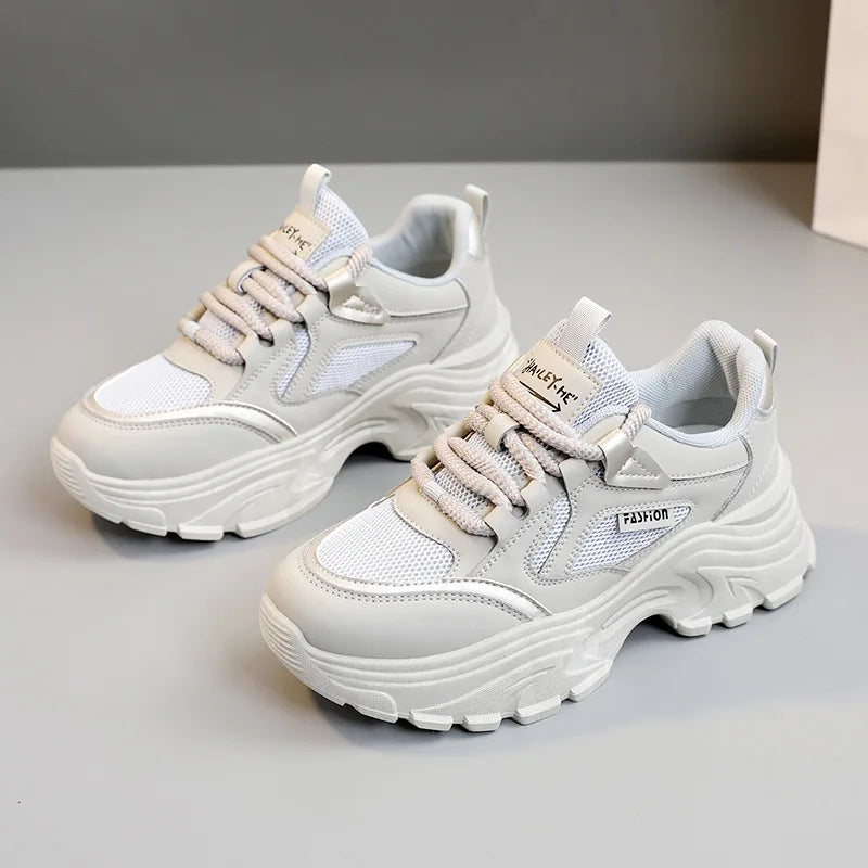 Baskets de course épaisses et respirantes pour femmes