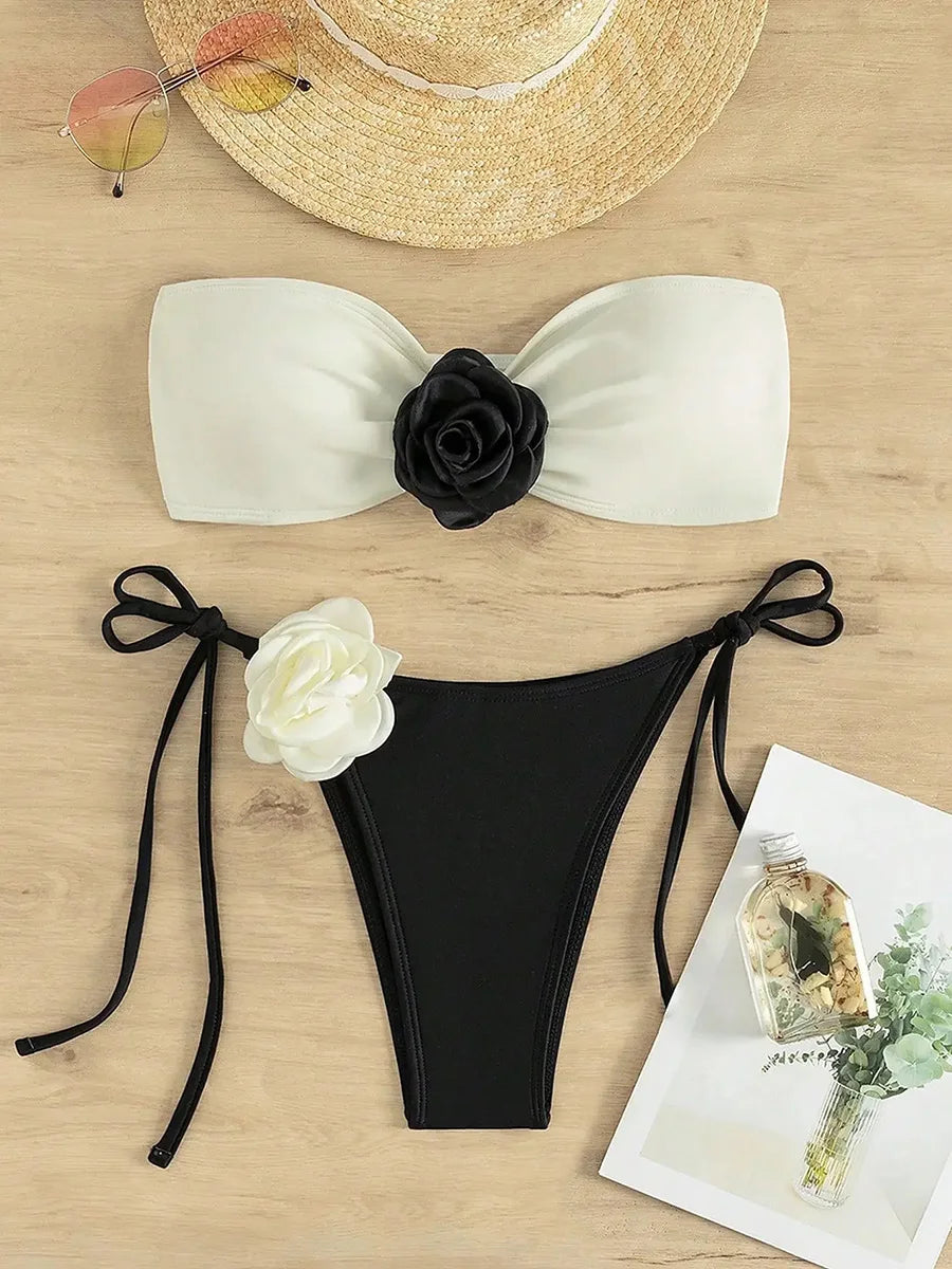 Maillot de bain deux pièces sans bretelles, fleurs 3D, Bandeau